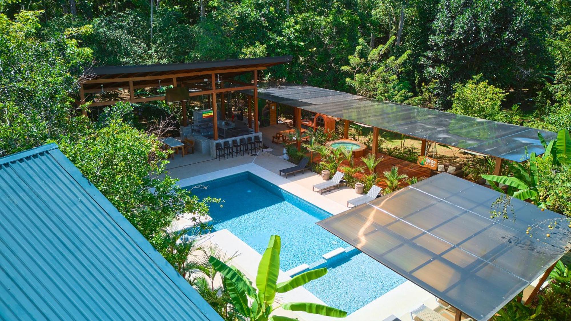 Casa Coki - Modern Villa Pool Steps From The Beach Puerto Viejo de Talamanca Exterior photo